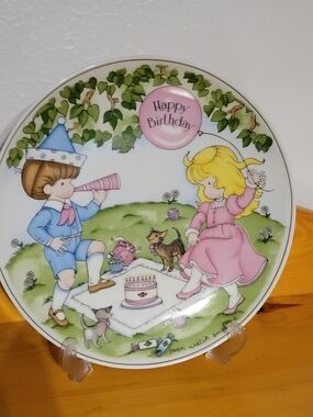 Joan Walsh Anglu Happy Birthday Plate